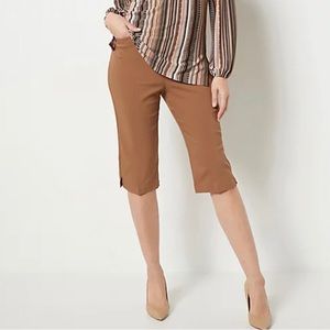 Susan Graver ultra stretch pedal pusher size large